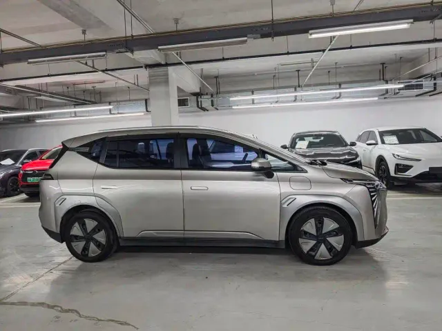 GAC Aion Y — Фото автомобиля 4