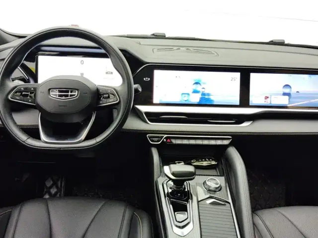 Geely Xingyue L — Фото автомобиля 12
