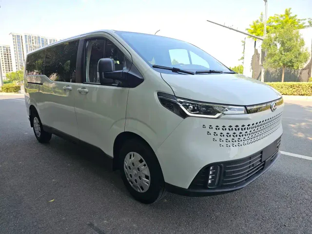 Maxus Xintu V70 — Фото автомобиля 3