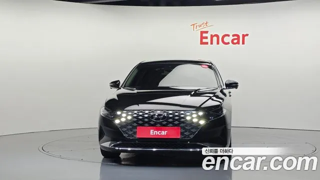 Hyundai Grandeur Новый Grandeur IG — Фото автомобиля 3