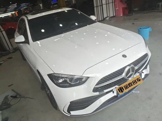 Mercedes-Benz C-Class — Фото автомобиля 4