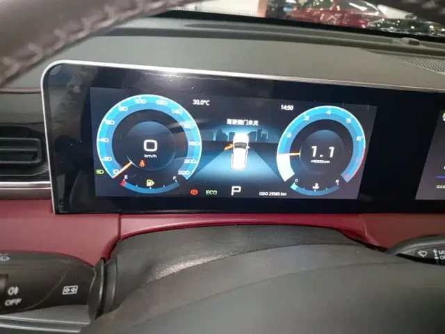 Jetour X70 Plus — Фото автомобиля 11