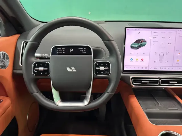 Li Auto Li L8 2025 Ultra Smart Renewal Edition — Фото автомобиля 6