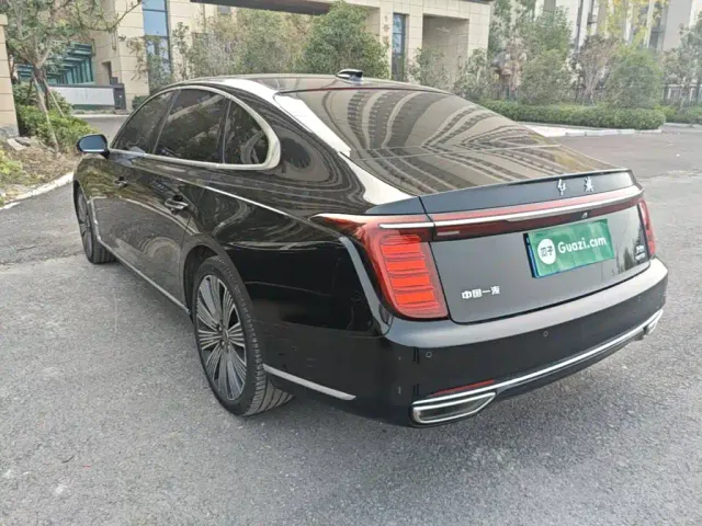 Hongqi H9 — Фото автомобиля 4