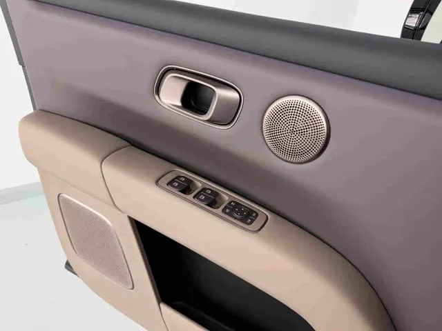Li Auto i6 — Фото автомобиля 10