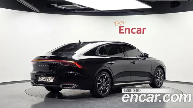 Hyundai Grandeur Новый Grandeur IG 3.0 LPi (Для проката) — Фото автомобиля 2