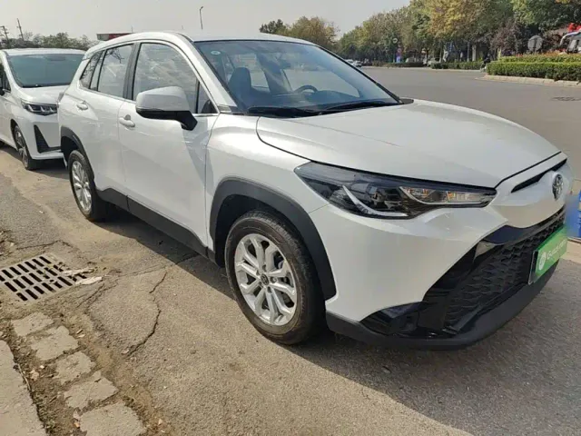 Toyota Frontlander — Фото автомобиля 3