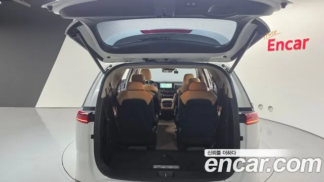 Kia Canival Carnival 4 поколение Бензин 9 мест Noblesse — Фото автомобиля 20