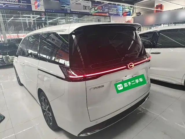 GAC Trumpchi E8 — Фото автомобиля 4