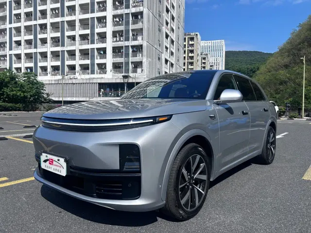 Фотография автомобиля — Li Auto L7