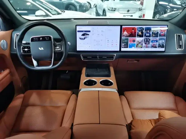 Li Auto L7 — Фото автомобиля 5