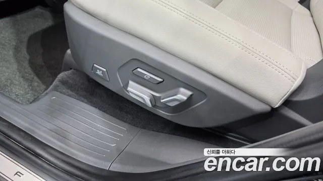 Hyundai Santa Fe MX5 — Фото автомобиля 30