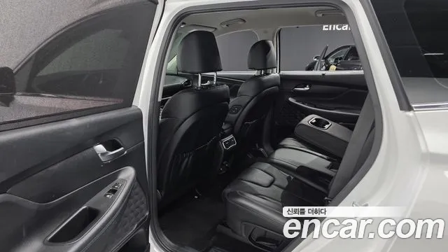 Hyundai Santa Fe New — Фото автомобиля 16