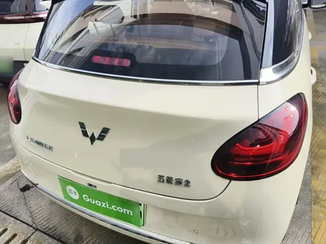 Wuling Bingo — Фото автомобиля 5