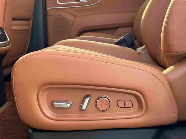GAC Trumpchi Xiangwang S9 — Фото автомобиля 14