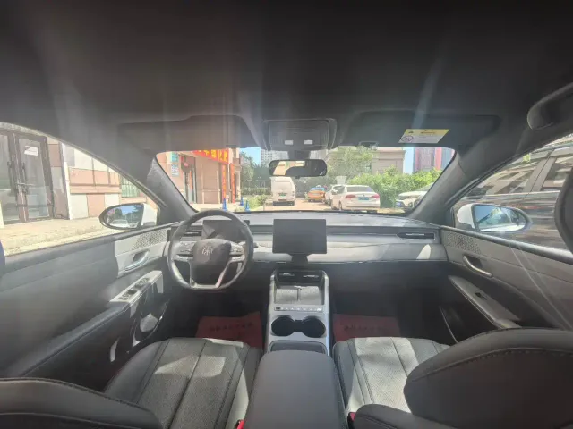 BYD Qin PLUS — Фото автомобиля 5
