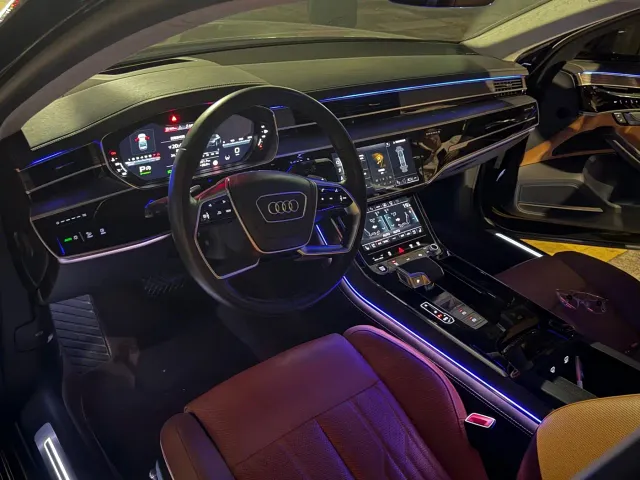 Audi A8 — Фото автомобиля 3
