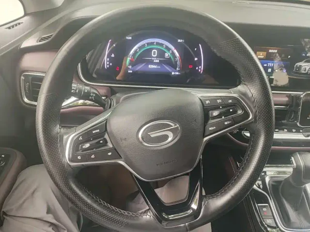 GAC Trumpchi M6 — Фото автомобиля 10