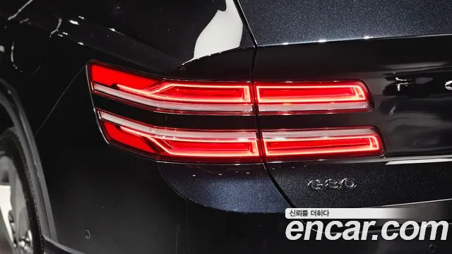 Genesis GV80 — Фото автомобиля 7