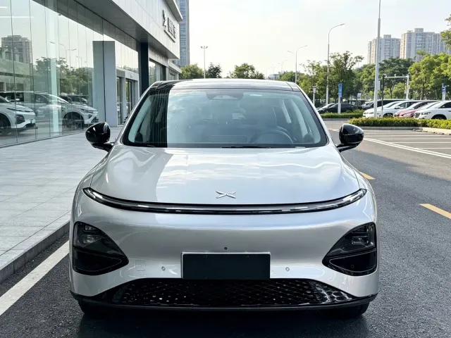 Xpeng G6 — Фото автомобиля 3