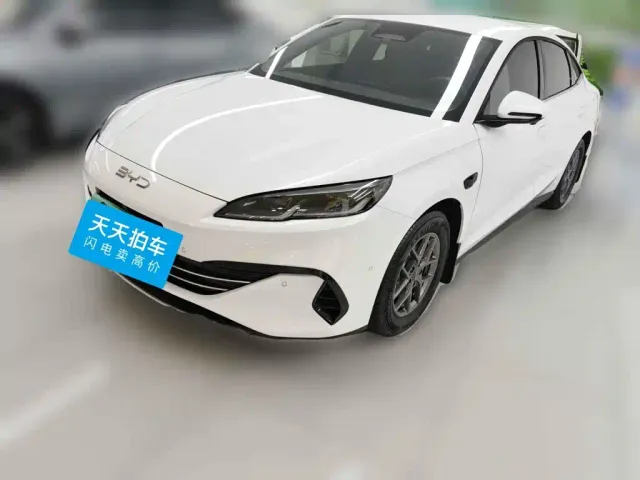 Фотография автомобиля — BYD Seal 06