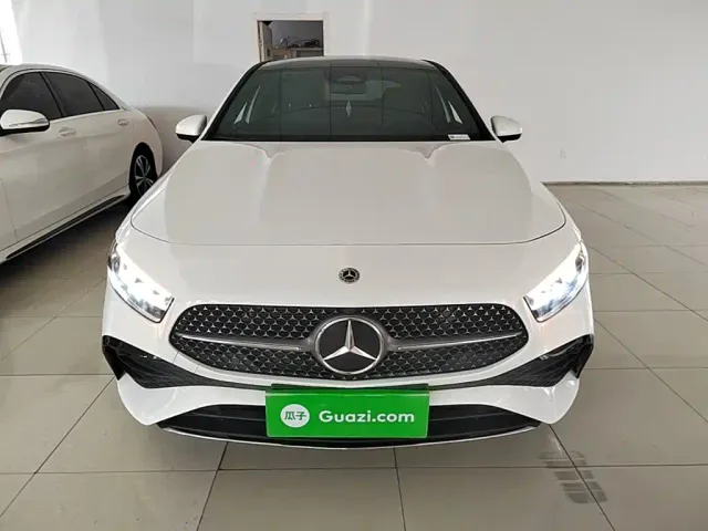 Mercedes-Benz A-Class — Фото автомобиля 2