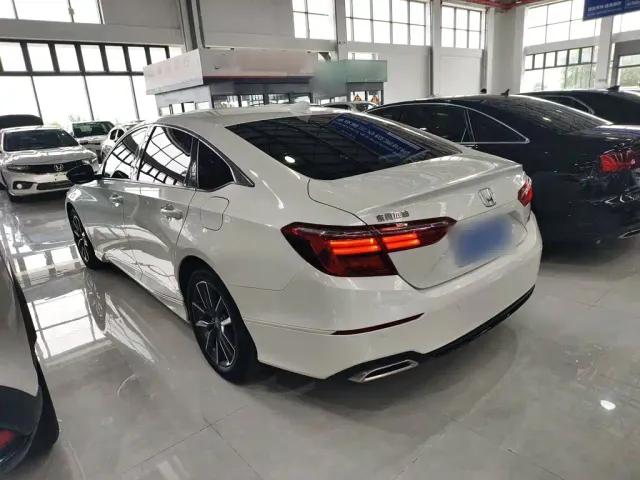 Honda Inspire — Фото автомобиля 6