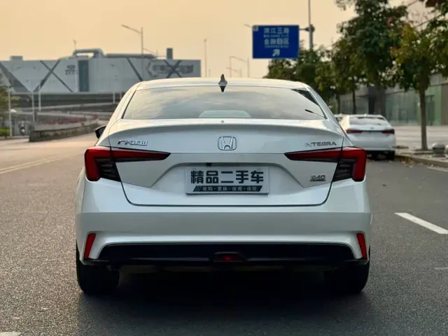 Honda Integra — Фото автомобиля 4