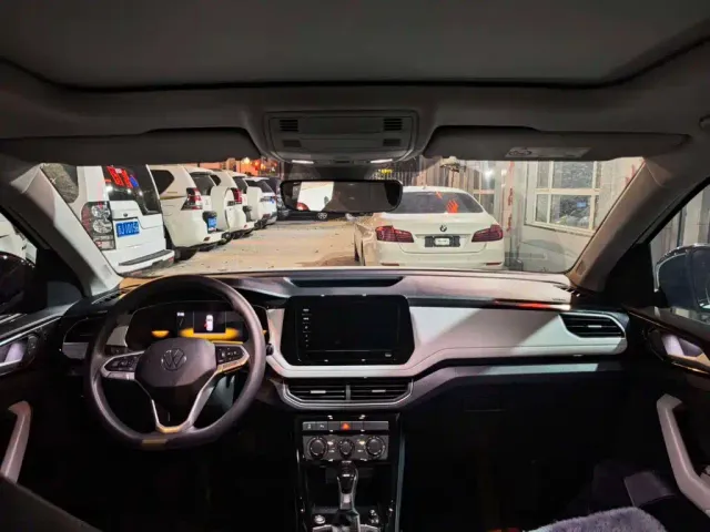 Volkswagen Tharu — Фото автомобиля 7