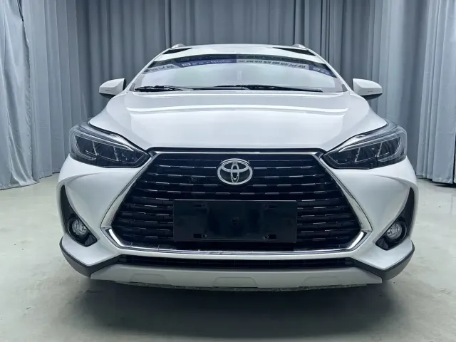 Toyota YARiS L Zhi Xuan — Фото автомобиля 2
