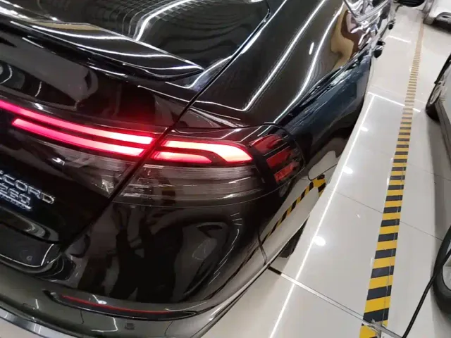 Honda Accord — Фото автомобиля 23