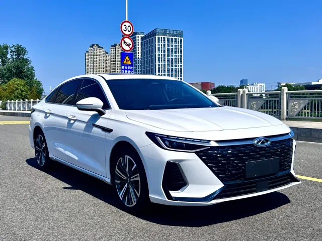 Chery Arrizo 8 — Фото автомобиля 2