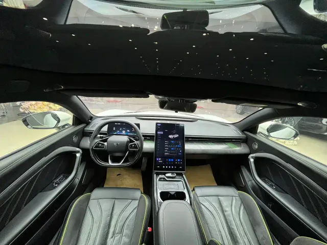 Hozon Neta GT — Фото автомобиля 8