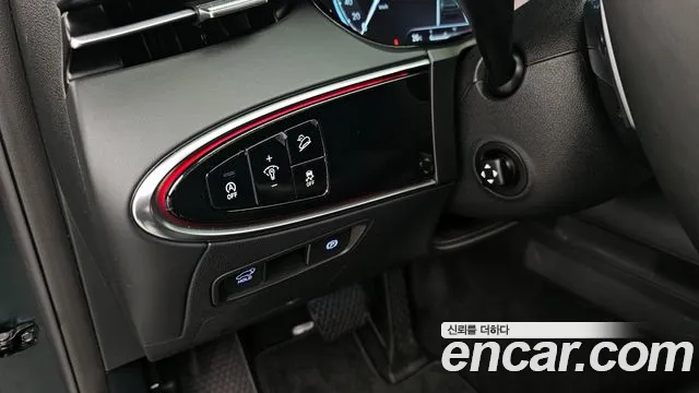 Genesis GV70 2.5T Бензин AWD — Фото автомобиля 18