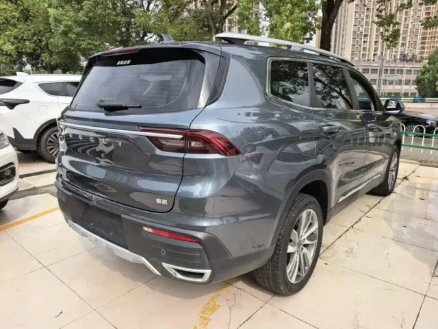 Geely Haoyue — Фото автомобиля 6