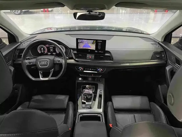 Audi Audi Q5L 2022 Facelift 40T Luxury Dynamic — Фото автомобиля 9