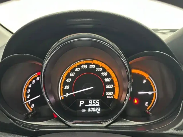 Toyota YARiS L Zhi Xuan — Фото автомобиля 15