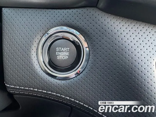 KG_Mobility_Ssangyong Rexton Новый Rexton Sport Khan Дизель 2.2 4WD — Фото автомобиля 17