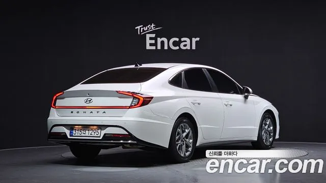 Hyundai Sonata — Фото автомобиля 2