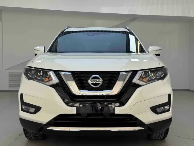 Nissan X-Trail — Фото автомобиля 2