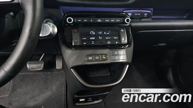 Hyundai Casper Casper Electric — Фото автомобиля 30