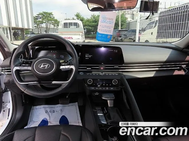Hyundai Avante CN7 — Фото автомобиля 7