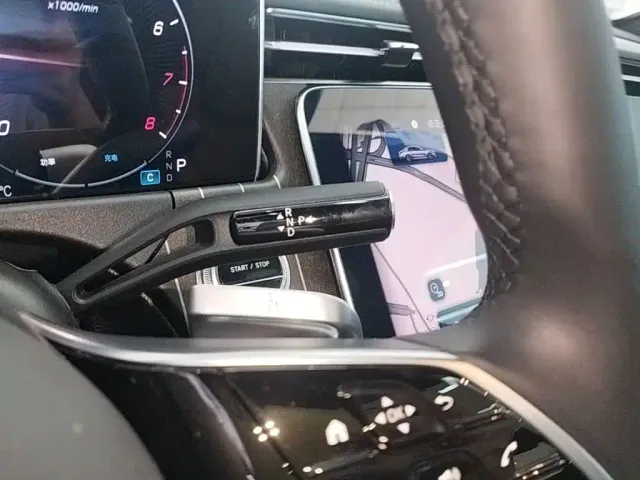 Mercedes-Benz E-Class — Фото автомобиля 13