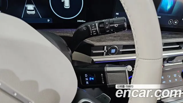 Hyundai Santa Fe MX5 — Фото автомобиля 26