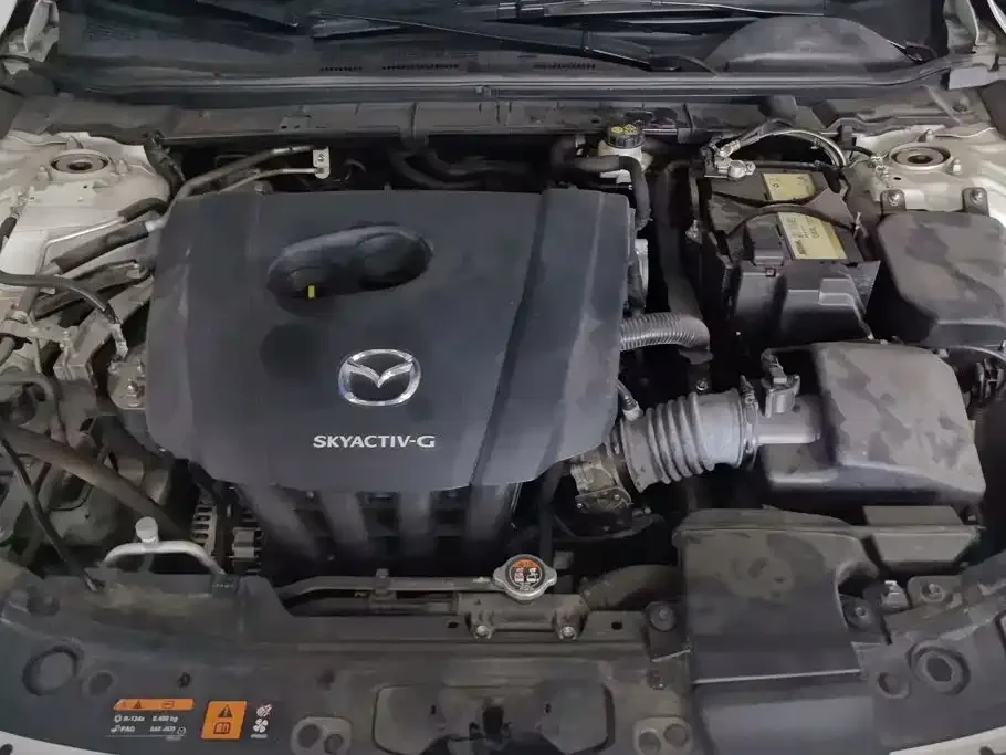 Mazda Mazda3 Axela 2021 2.0L Automatic Quality Edition — Фото автомобиля 10