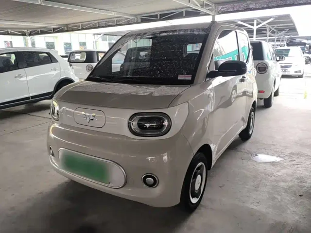 Фотография автомобиля — Wuling Hongguang Mini EV