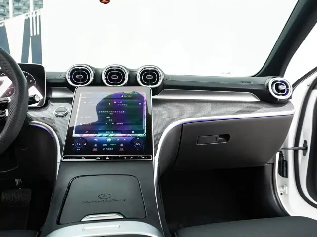 Mercedes-Benz C-Class — Фото автомобиля 18