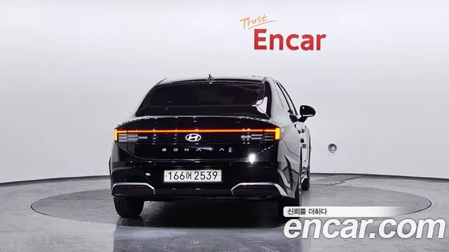 Hyundai Sonata Exclusive — Фото автомобиля 4