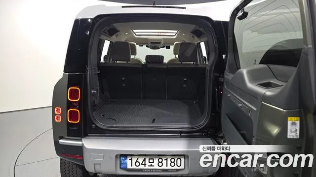 Land Rover Defender L663 — Фото автомобиля 19