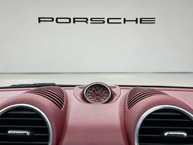 Porsche 718 — Фото автомобиля 7